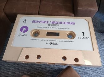 music-cassette-table-deep-purple